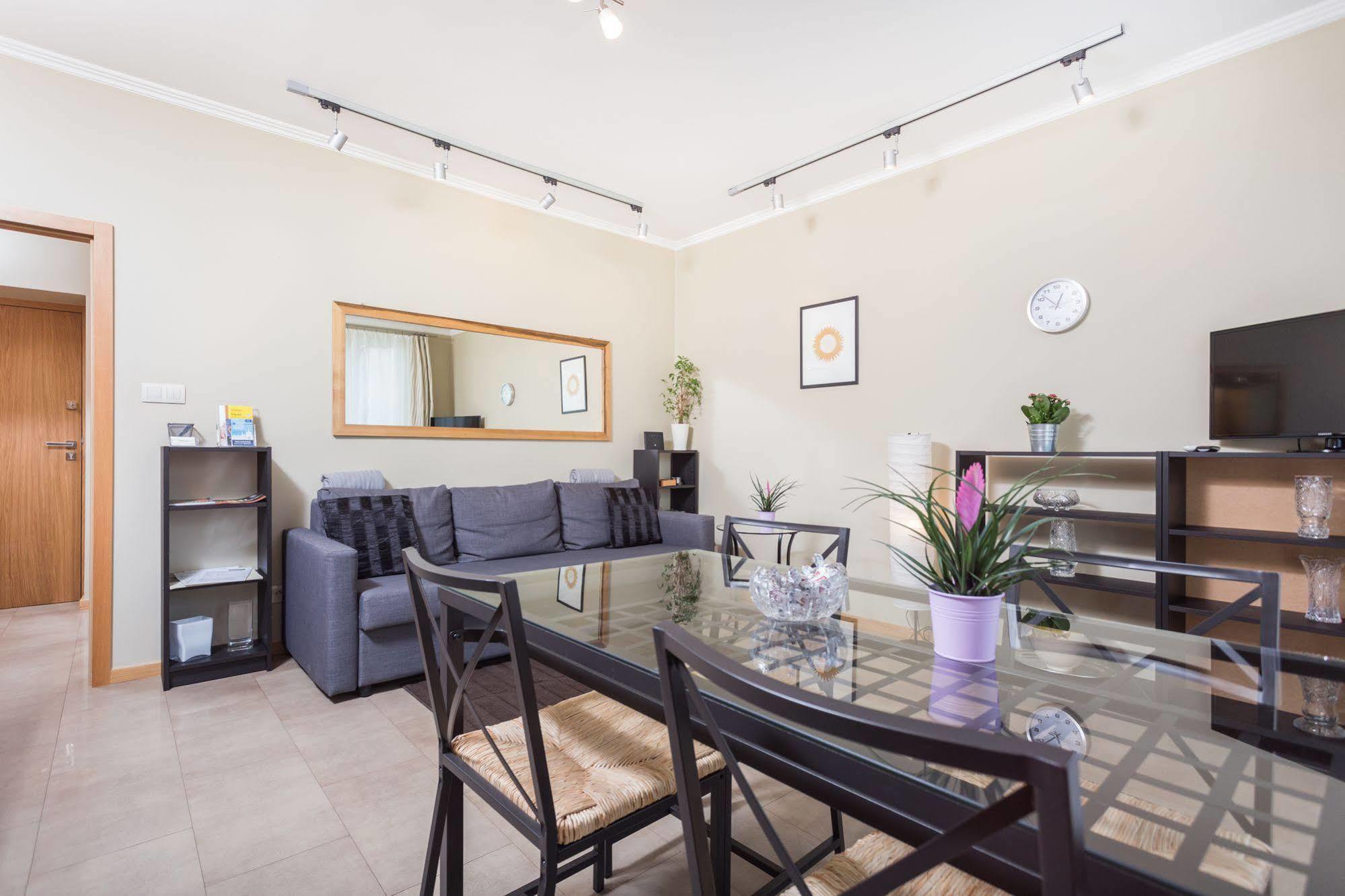 Inpoint Old Town Szeroka Apartments كراكوفيا المظهر الخارجي الصورة